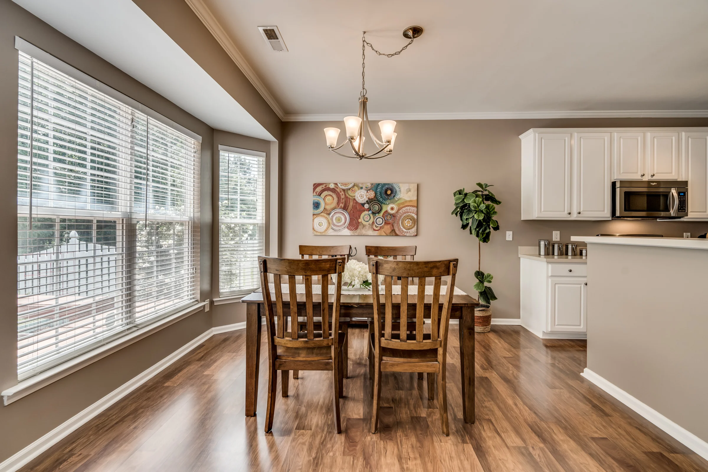 1423 Crimson Creek Drive-10.jpg