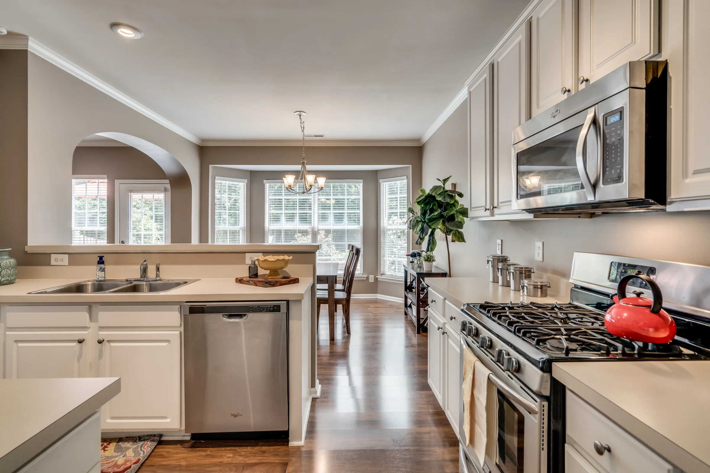 1423 Crimson Creek Drive-15.jpg