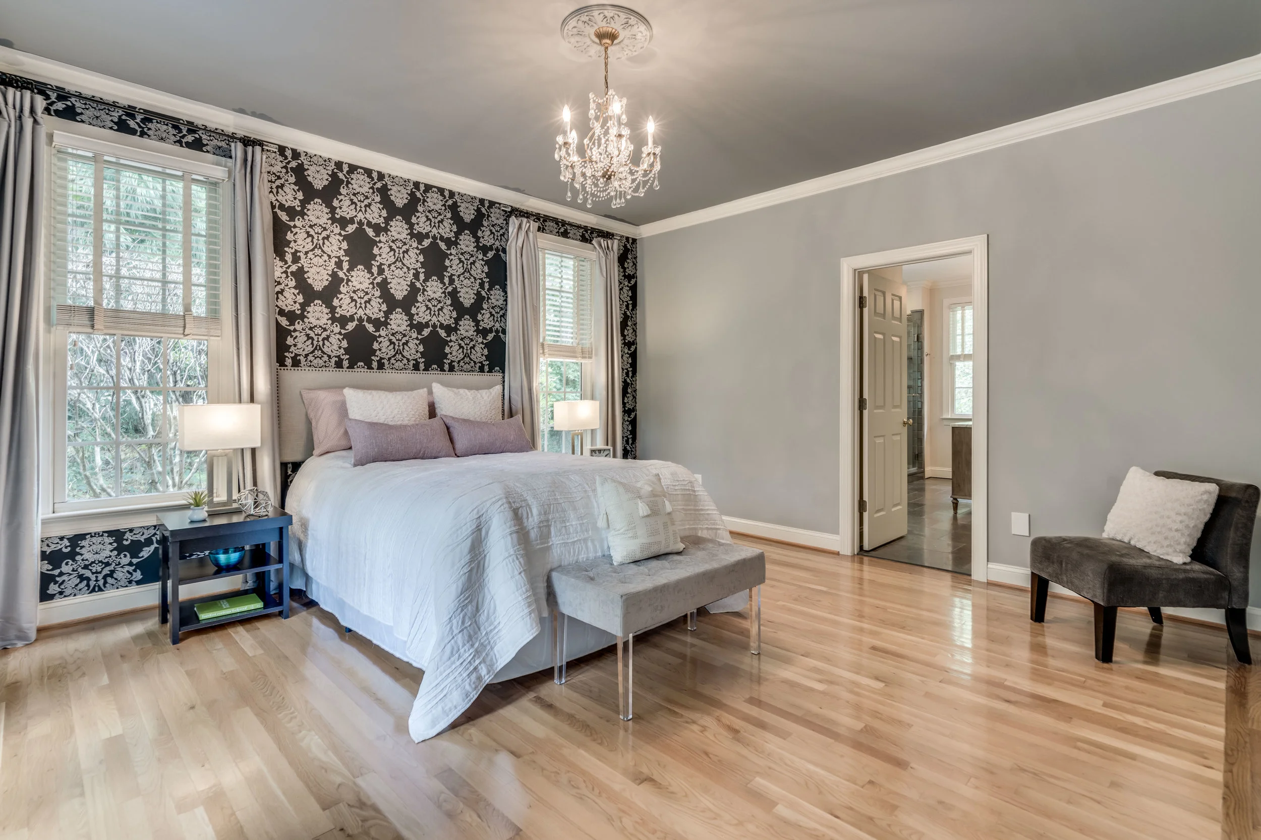1002 Woodlot Ridge Rd-9.jpg