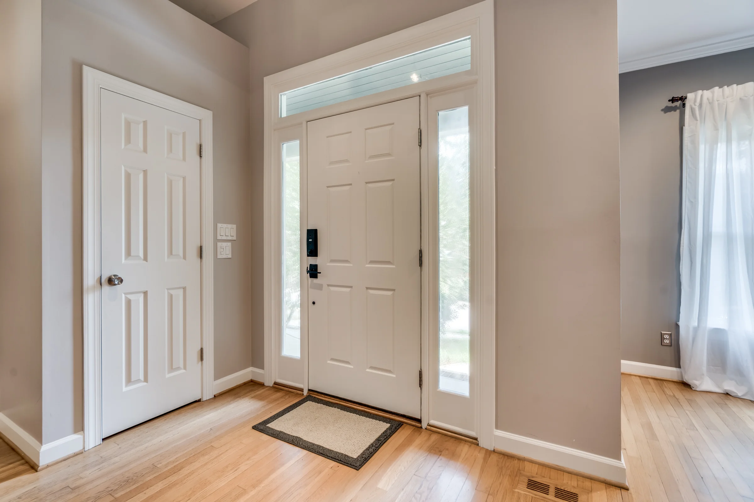 1544 Pathway Drive-6.jpg