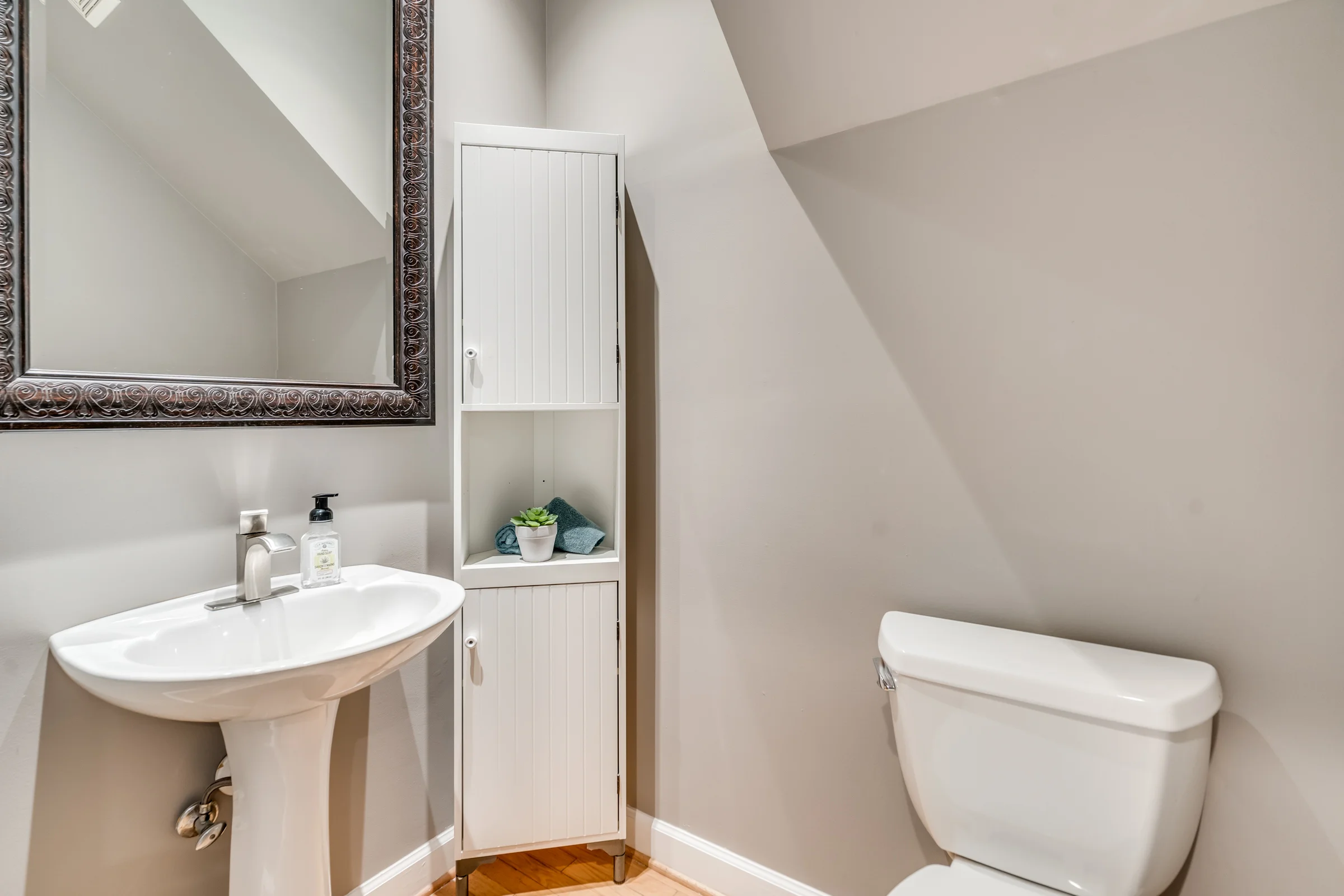 1544 Pathway Drive-17.jpg