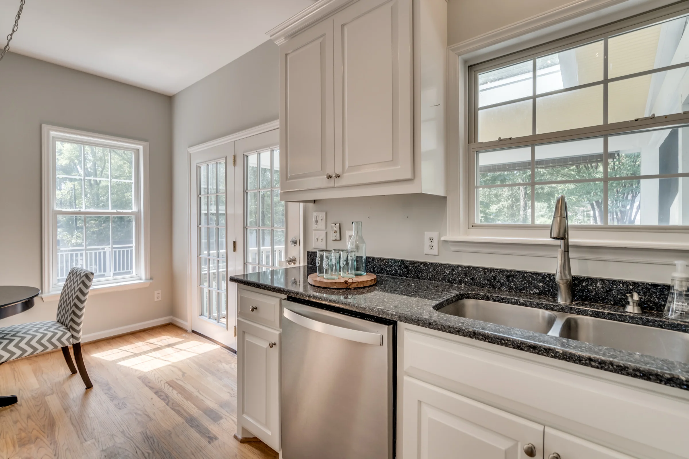 204 Davie Road-15.jpg