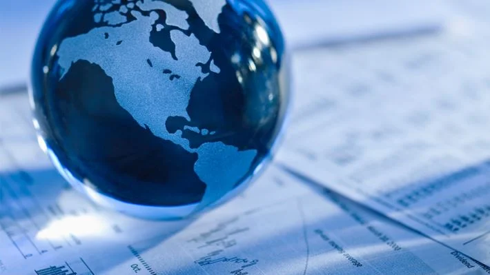 globe money.jpeg