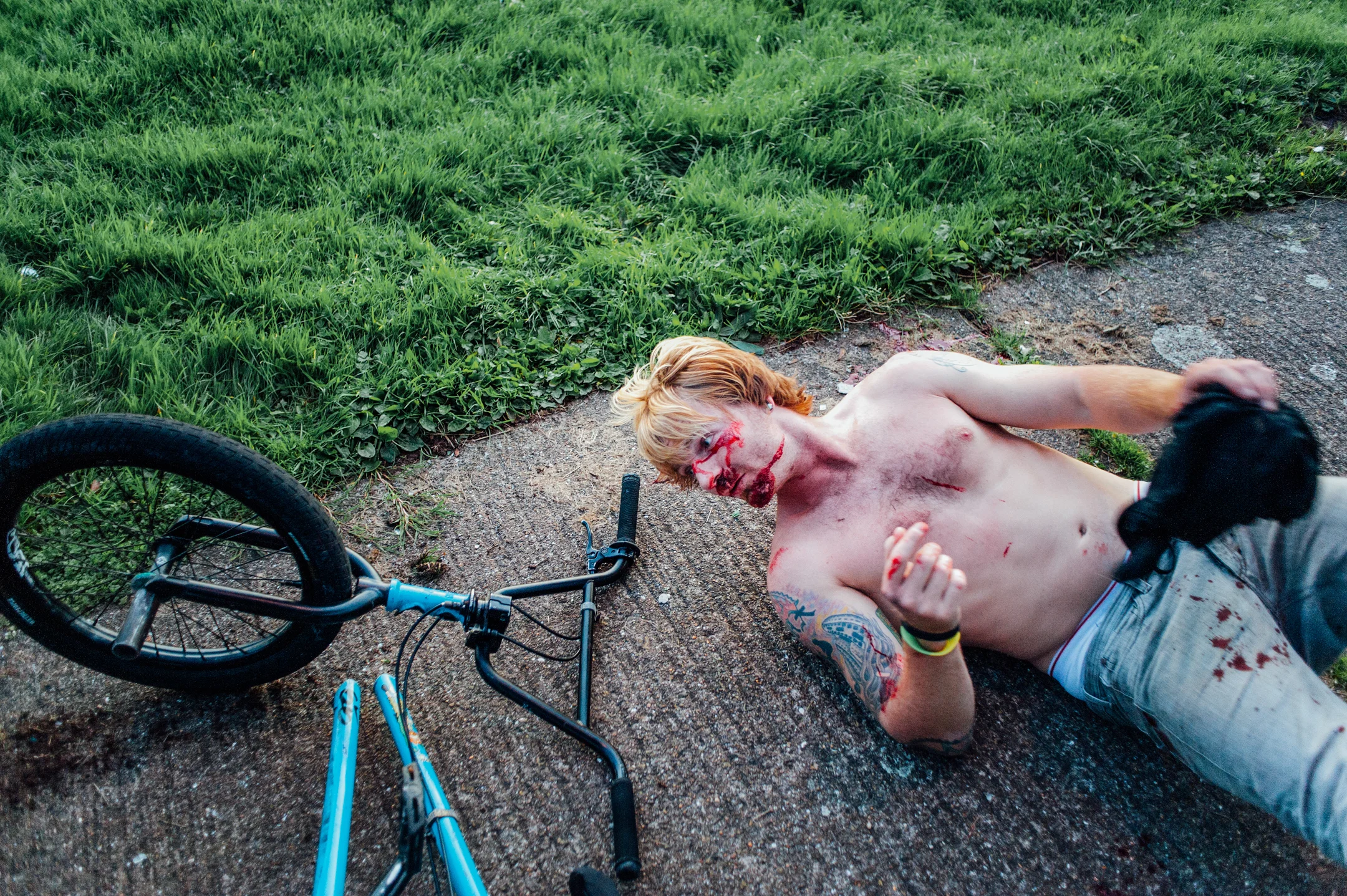 jason broken frame after crash.jpg