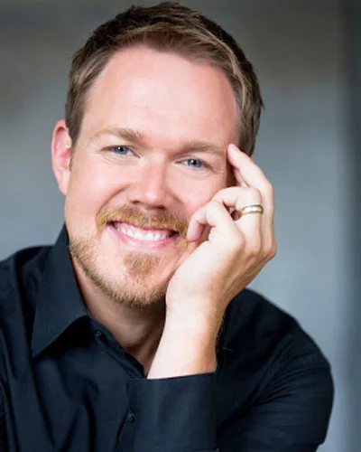 Christopher Aspaas.jpg