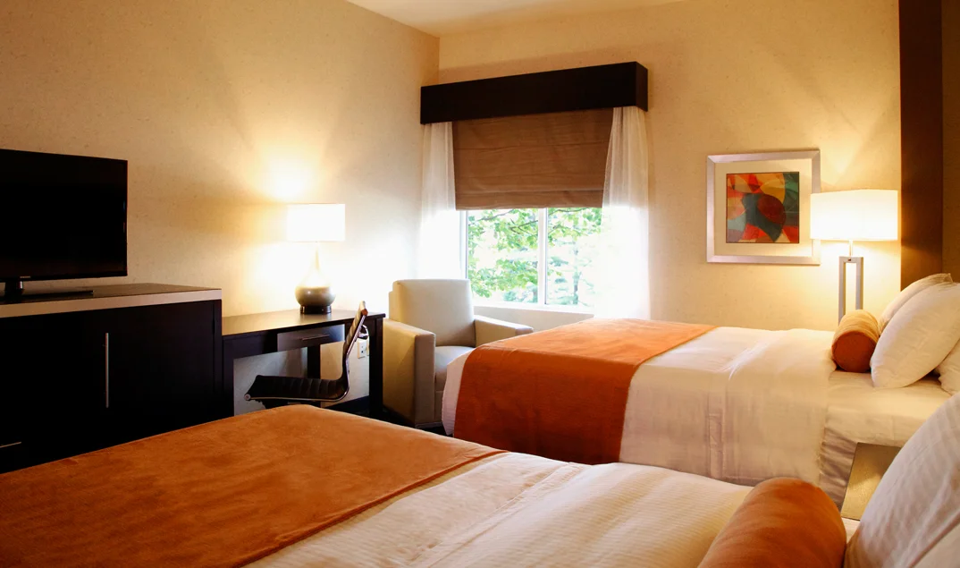 room-photo-1074x635.jpg