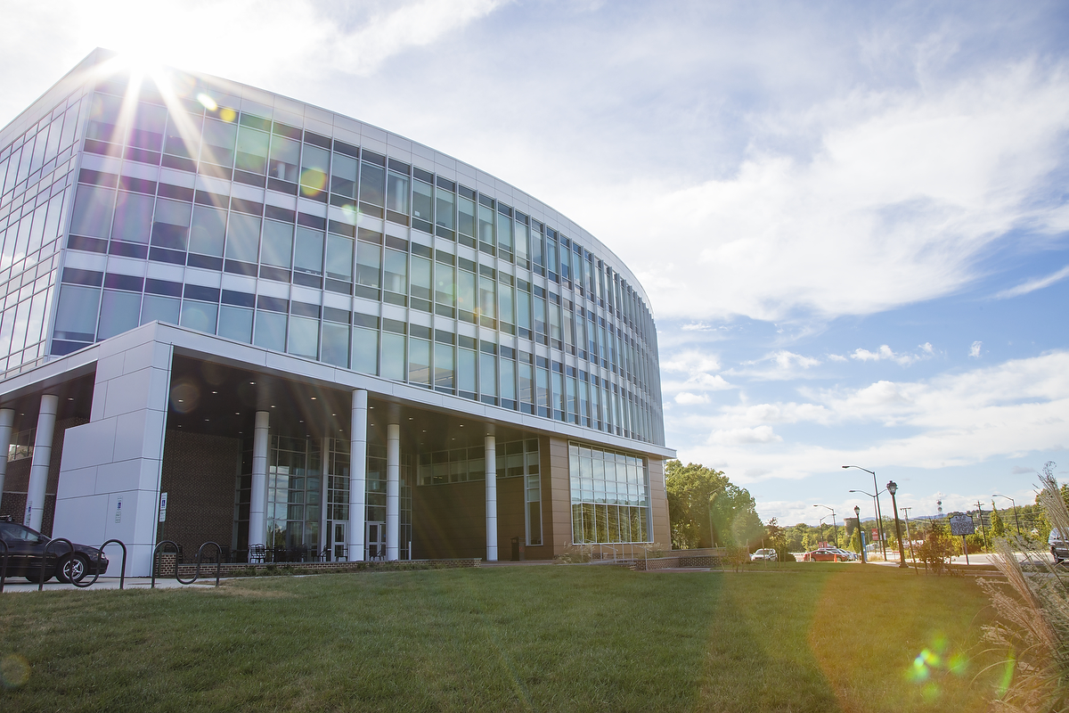 Exterior photograph of a new developed building in Virginia.