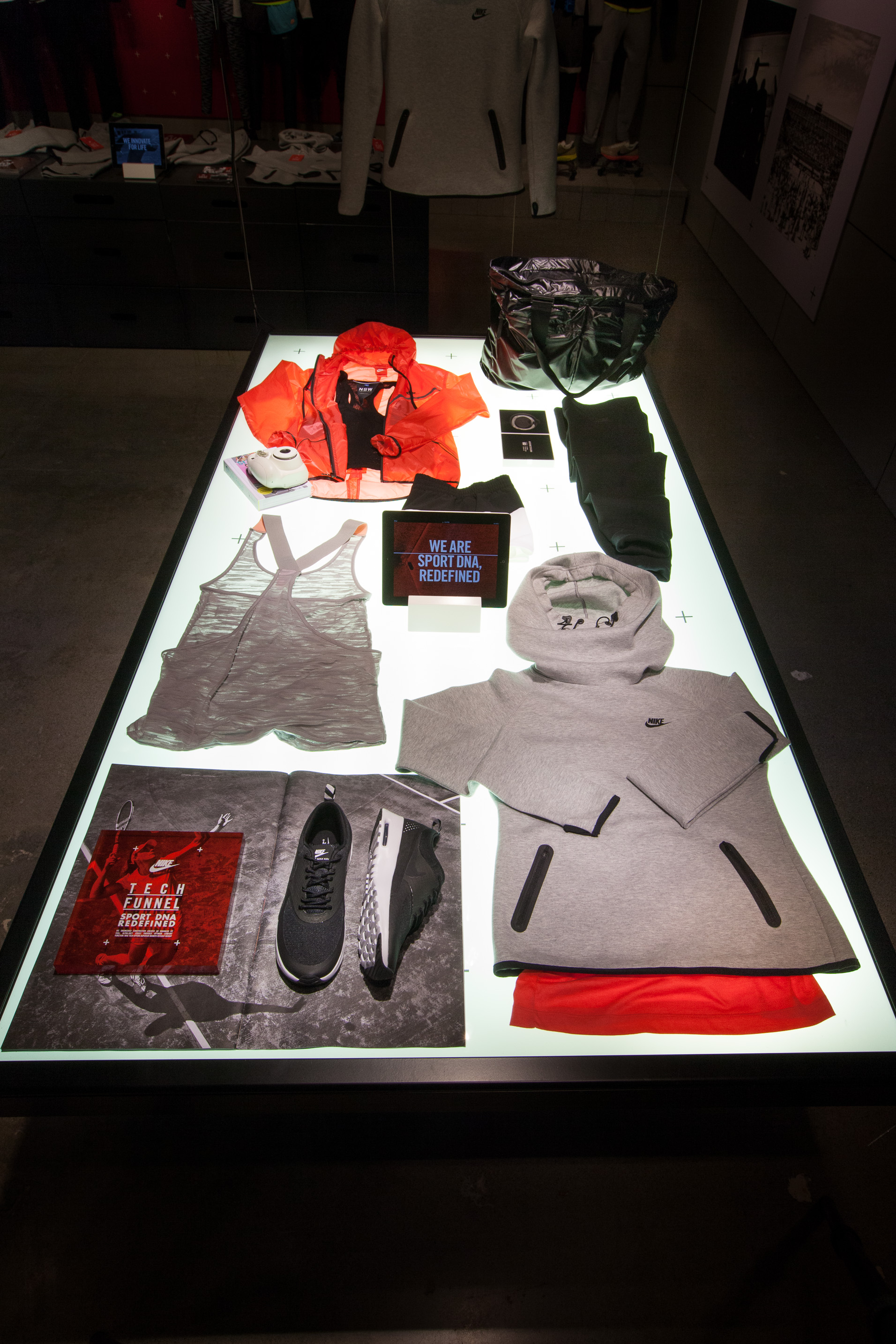 Nike Tech-Fleece PopUp Concept
