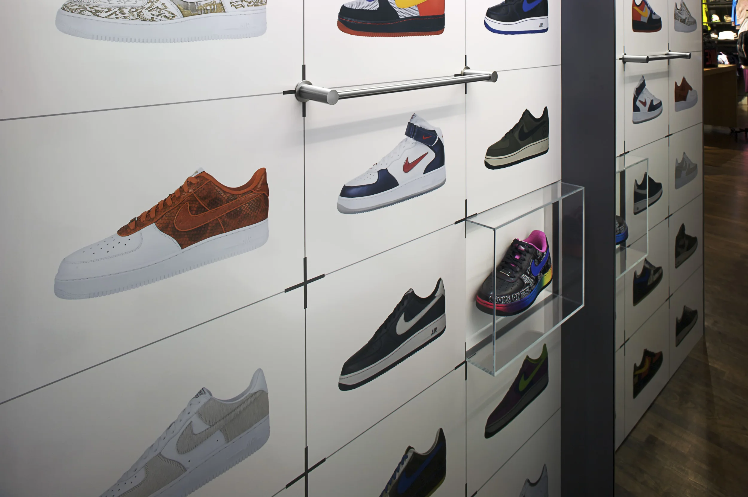 NTNY - Sportswear Floor 5 Dressing Rooms