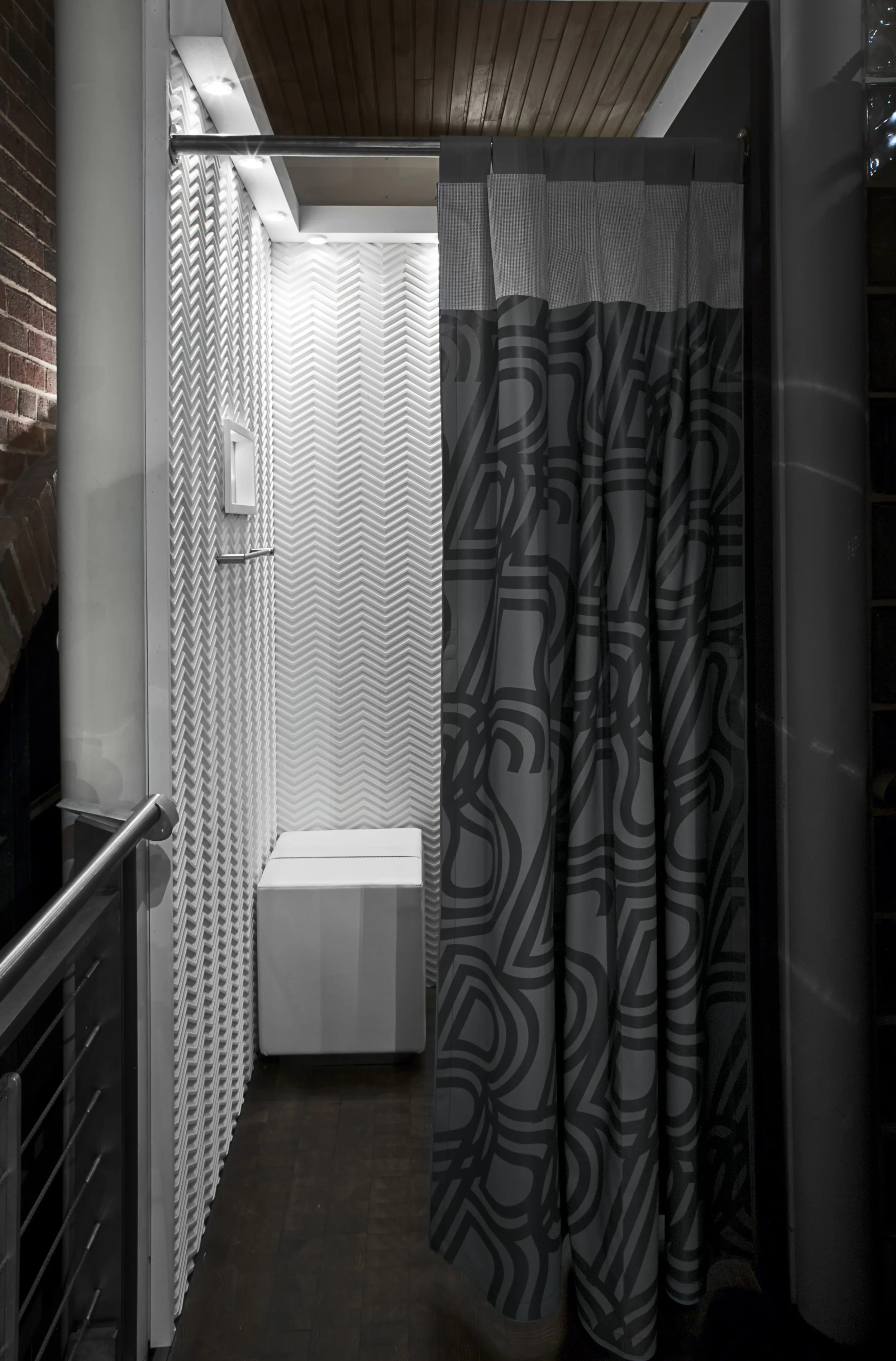 NTNY - Sportswear Floor 5 Dressing Rooms