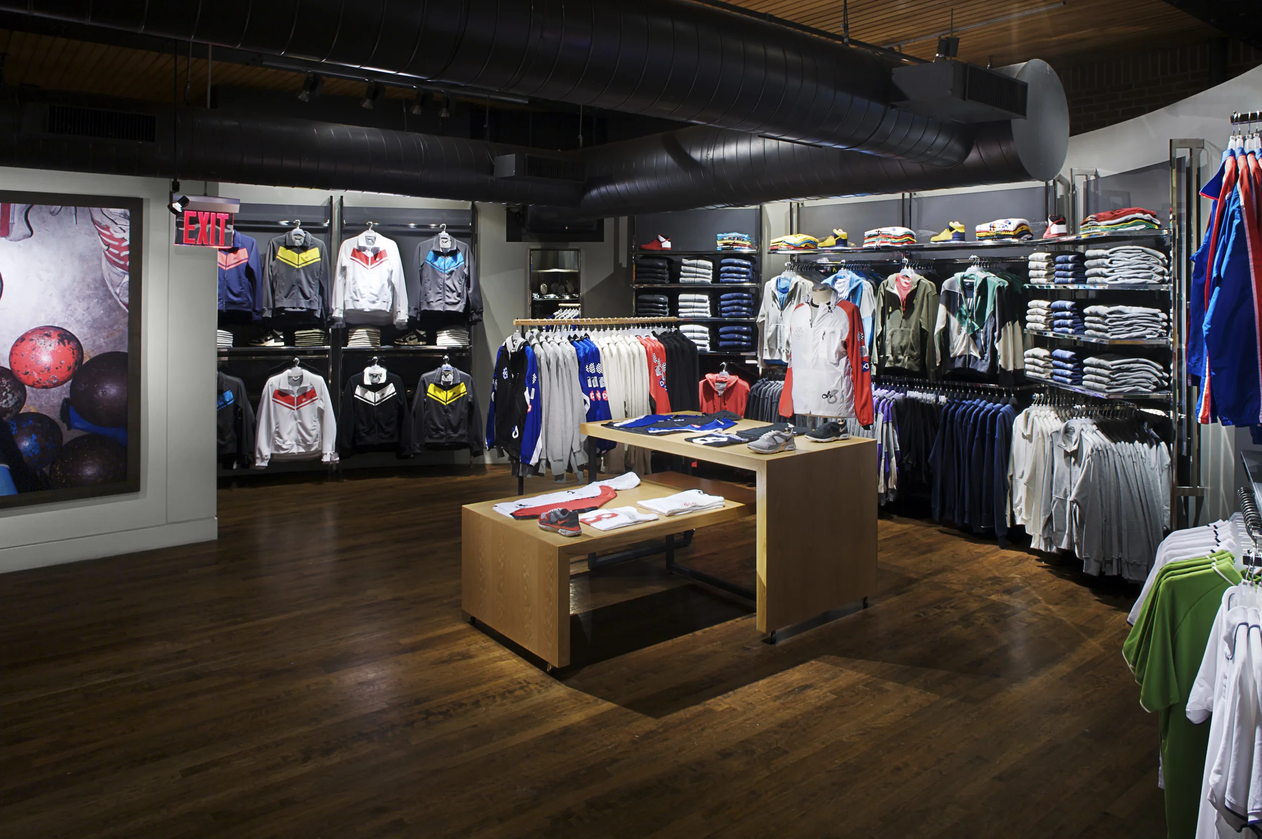 NTNY - Sportswear Floor 5 Redo