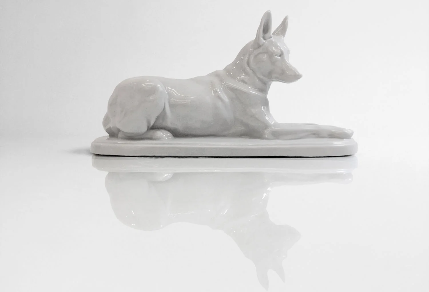 German Shepherd Figurine Kgbl German Shepherd Figurine Kgbl