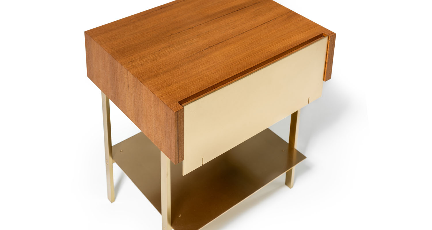 hearns end table (4).jpg