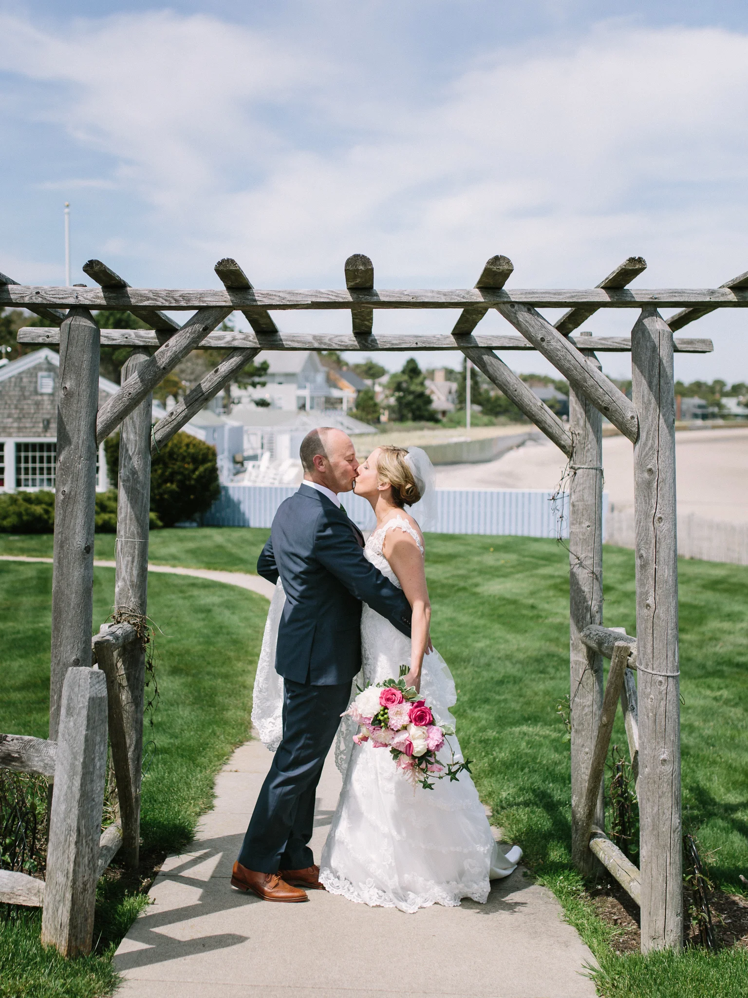 M-S_Wedding_Peek-018.jpg
