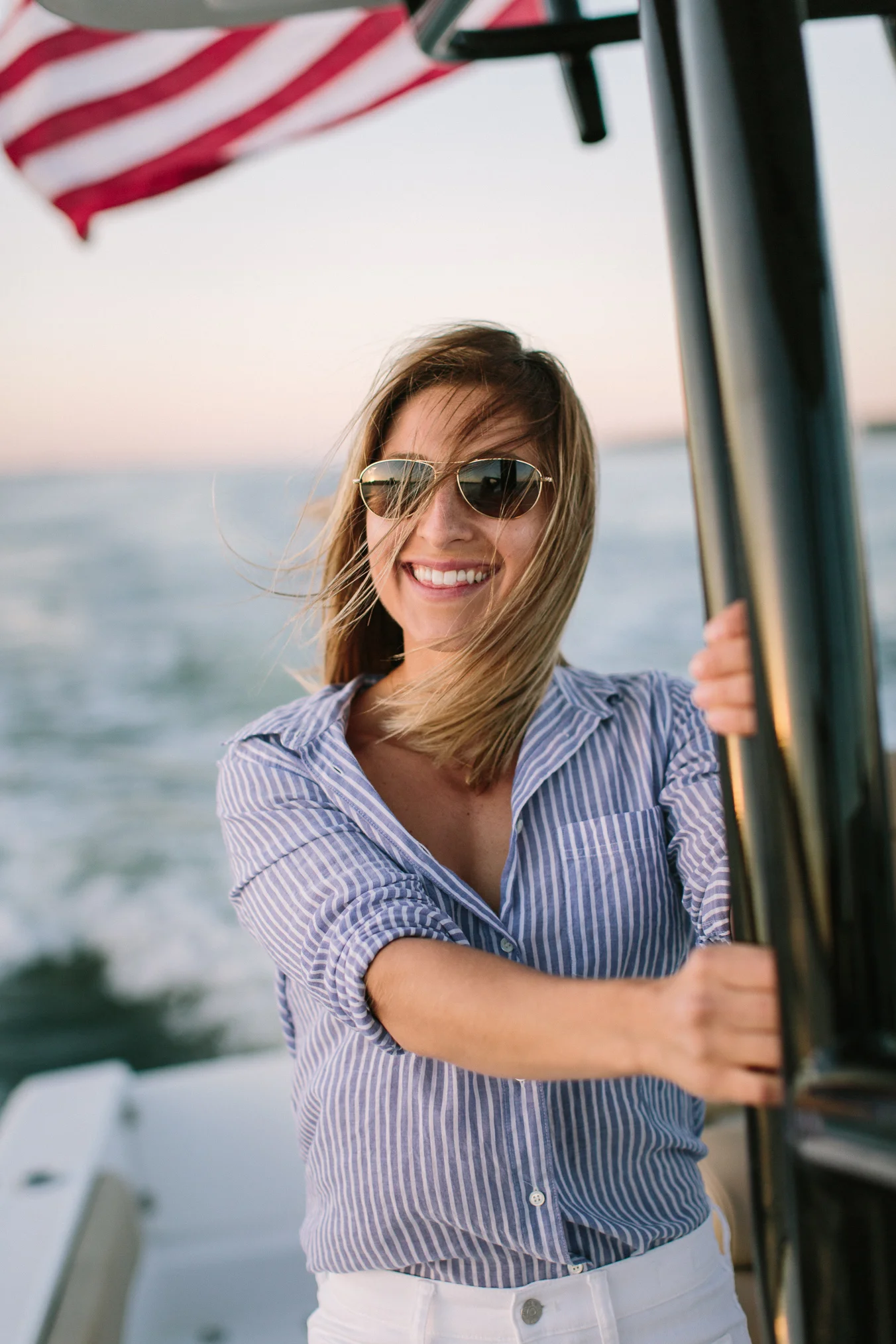 Alaina_Justin_on_a_Boat-028.jpg