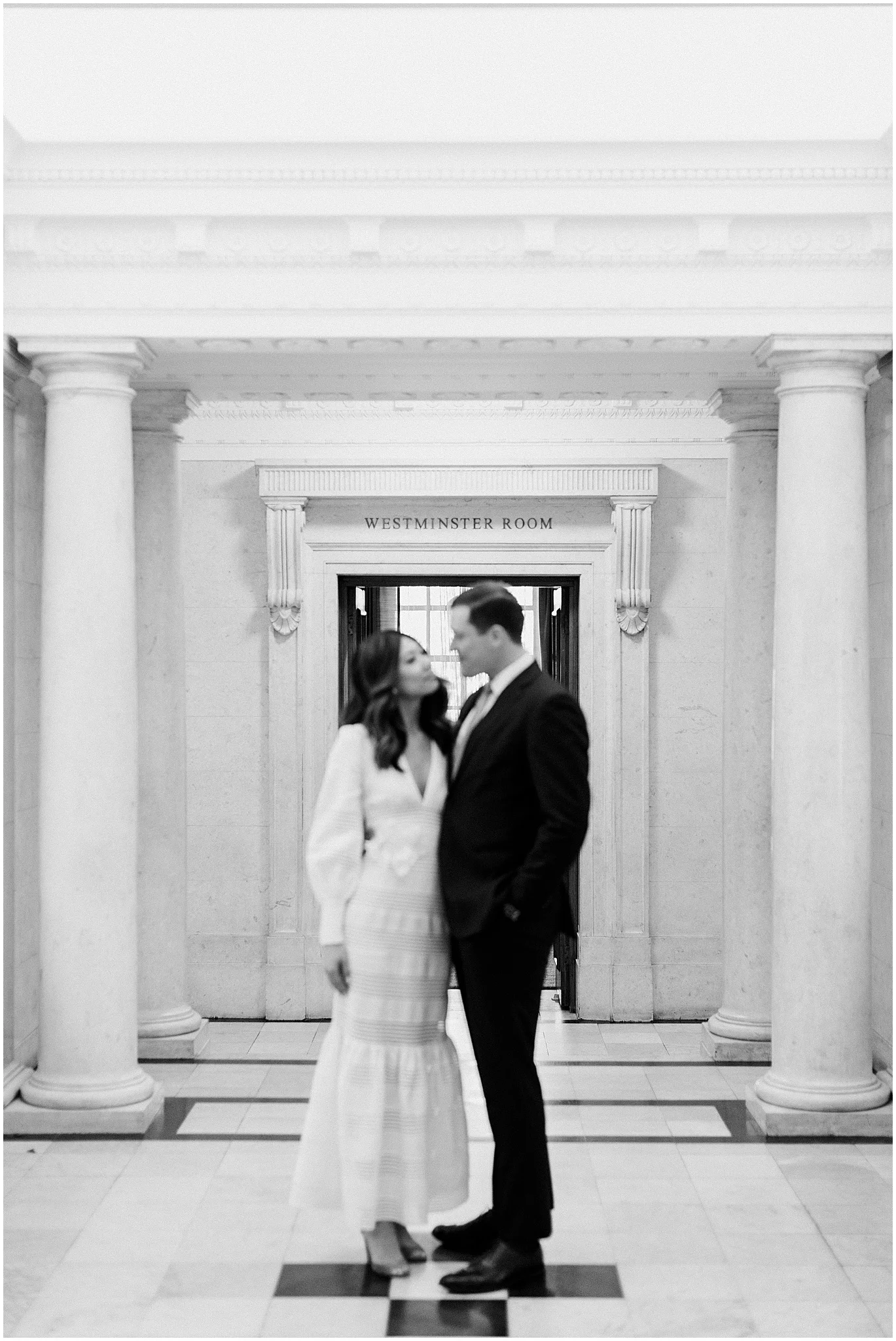 Courtney Elizabeth Media London Elopement_0036.jpg
