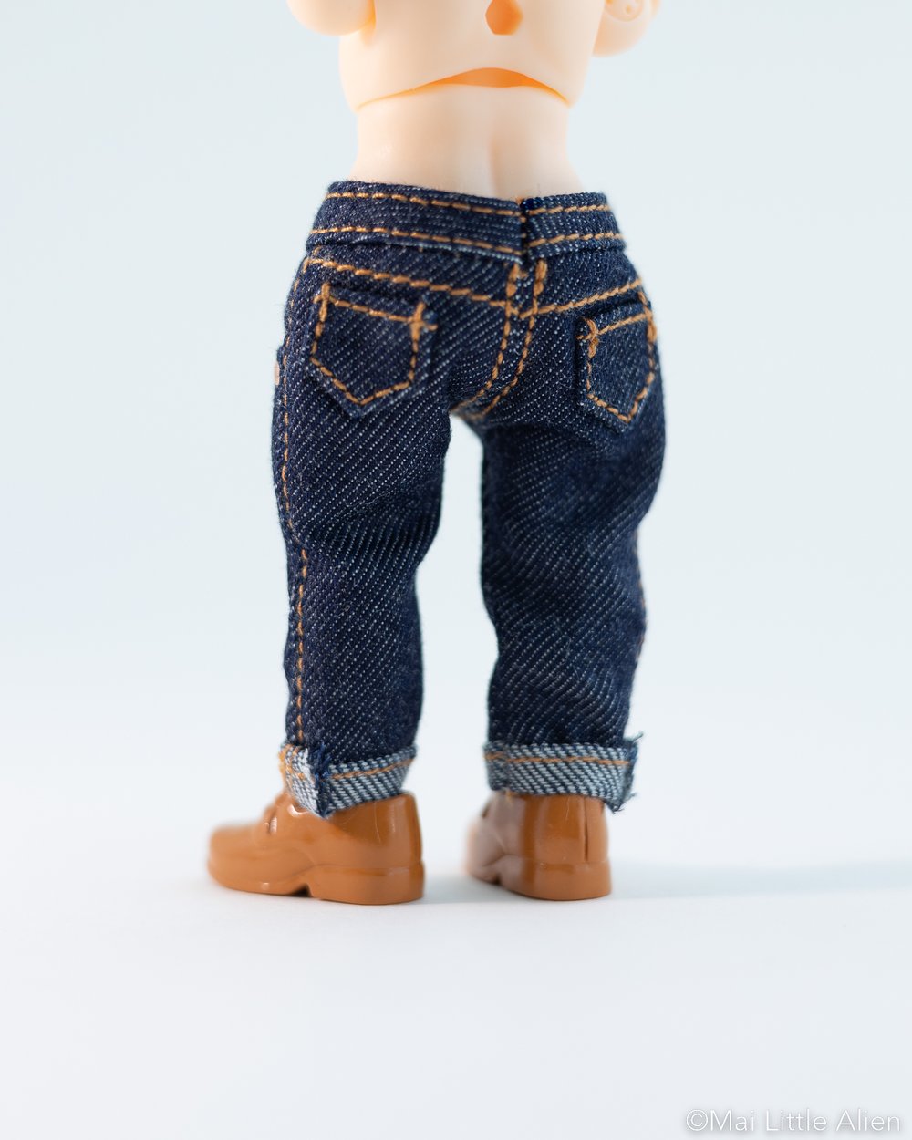 nendo-webshop-jeans-2.jpg