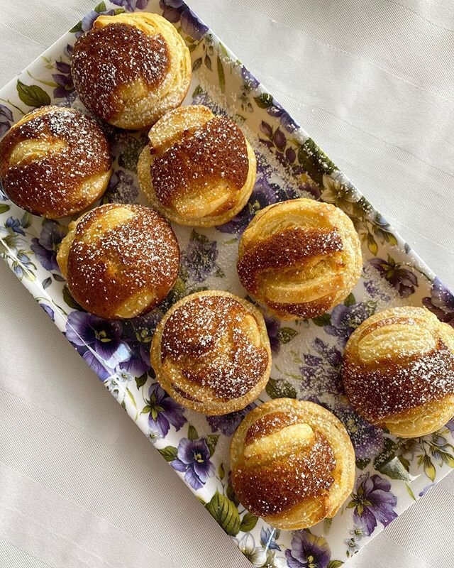 Recipe number 40 is rather special. A week ago today Nana left this earth. To celebrate her life we all gathered in Matamata and of course there was afternoon tea. The Aunties and I all made something of hers. I was on cheesecakes. Welsh cheesecakes 