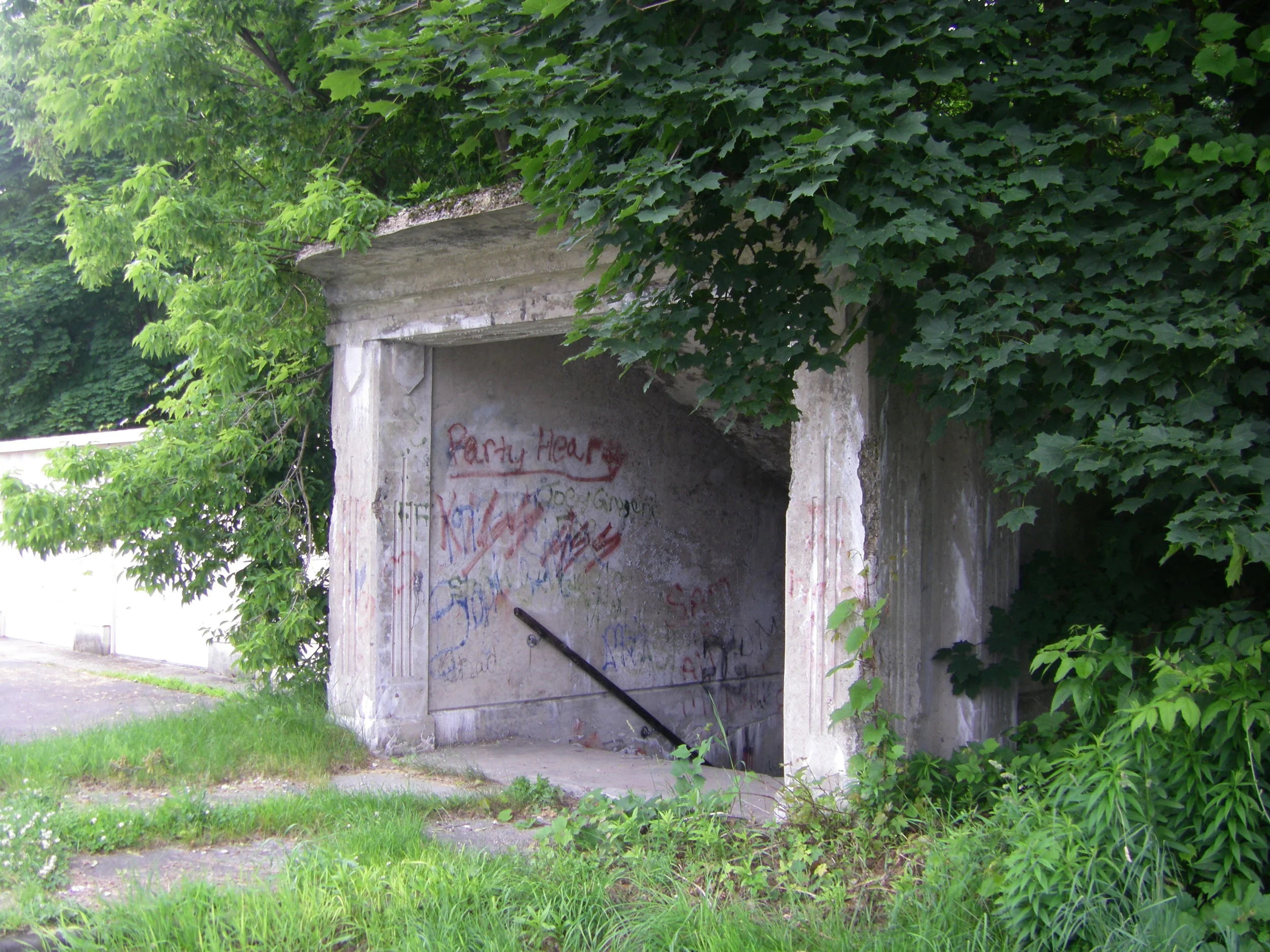 Fairmount Avenue Pedestrian Subway