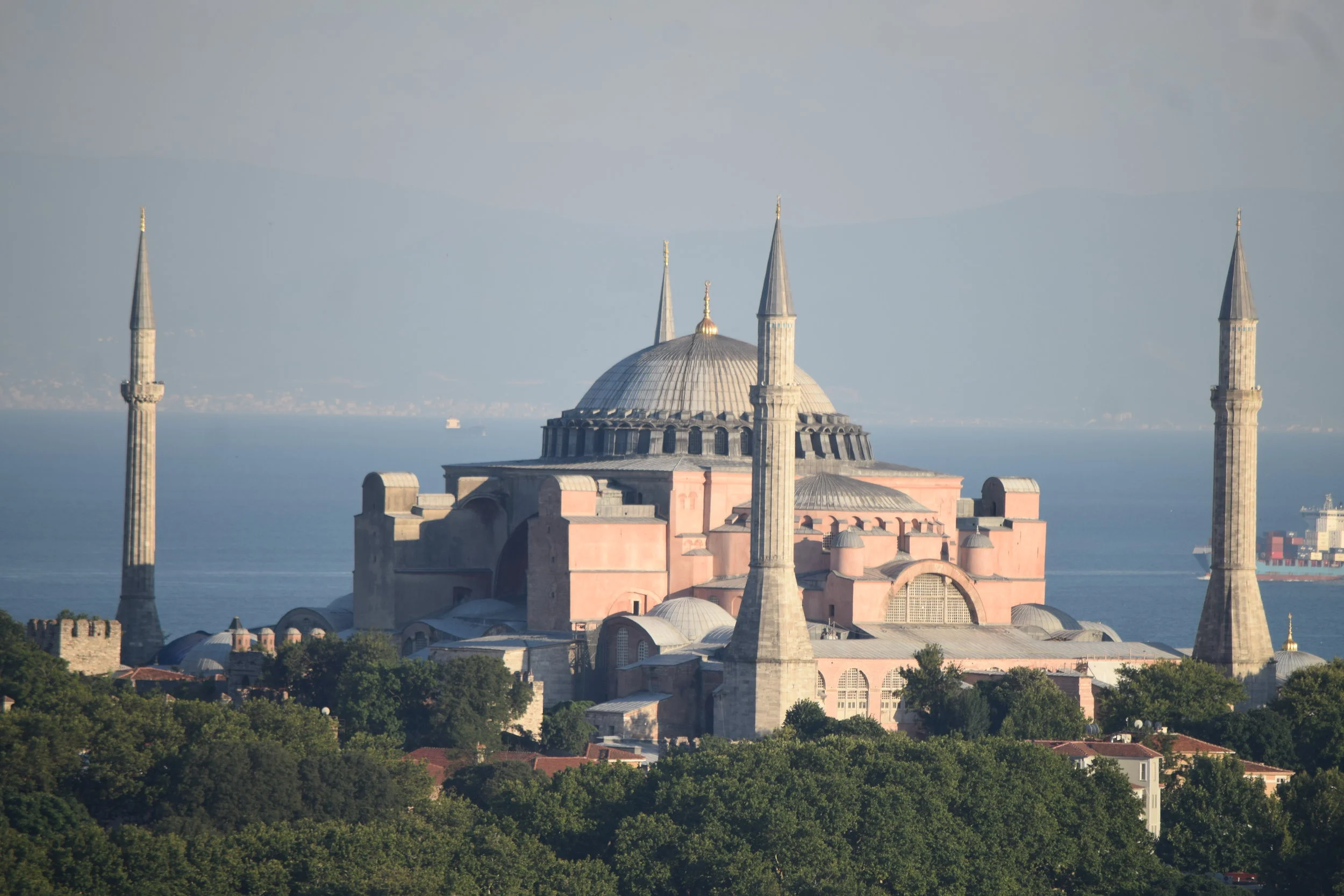 Hagia Sophia, Istanbul, Turkey (532-537), by Isidore of Miletus and Anthemius of Tralles  Photo by Omar David Sandoval Sida