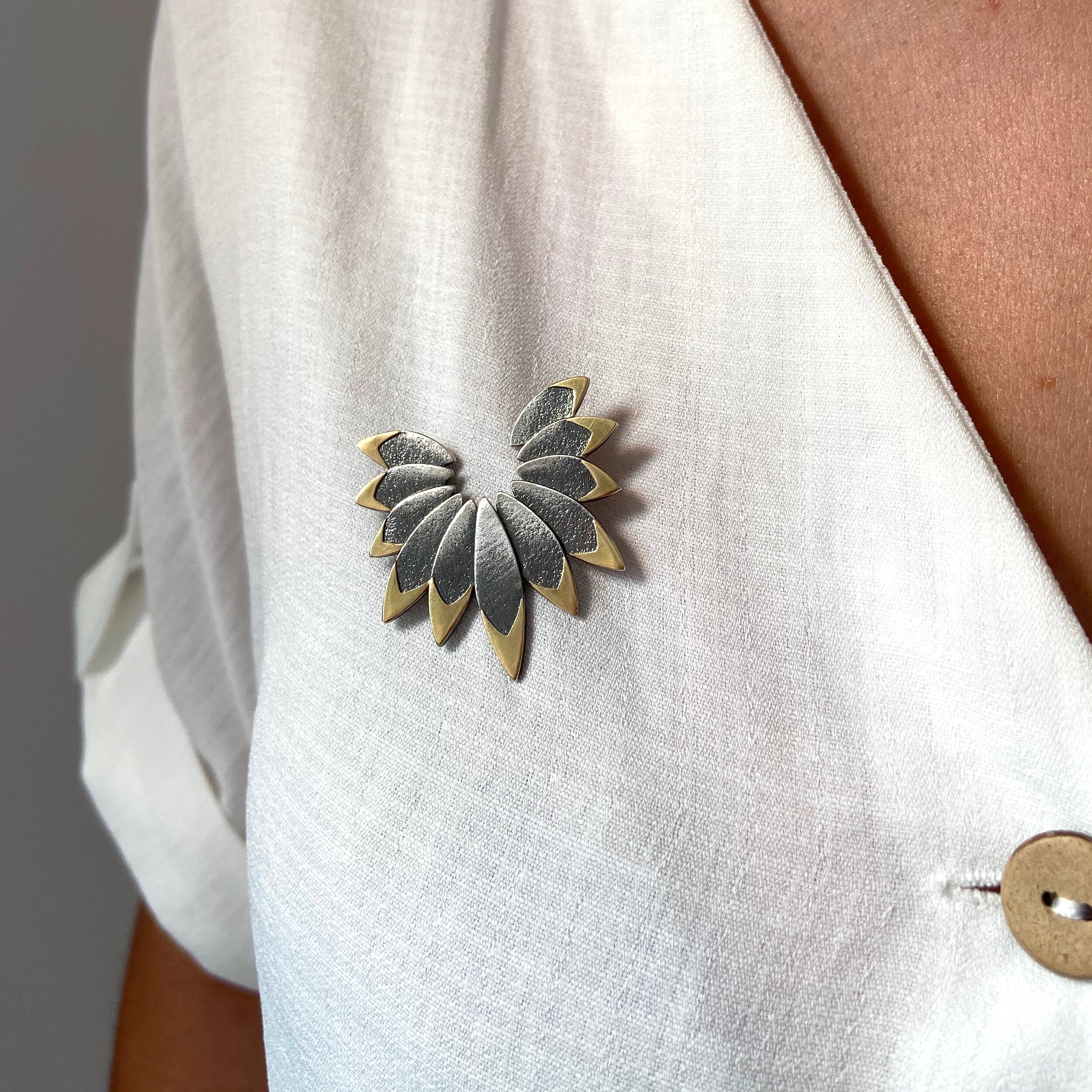 Brooch-model.jpg