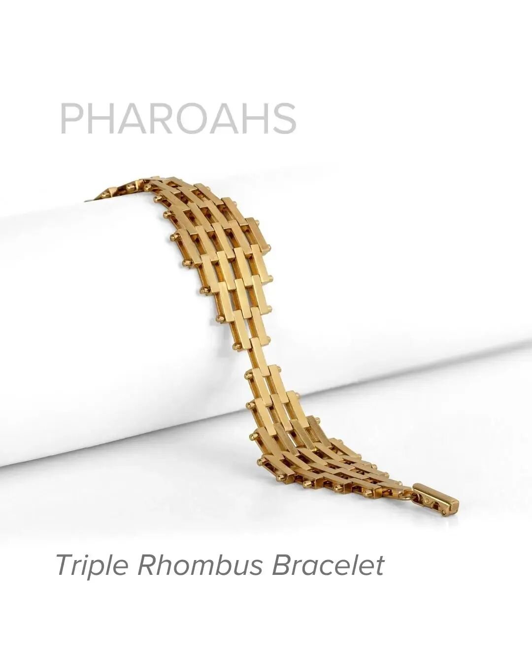 Pharoahs Triple Rhombus Bracelet ✨

A beautiful bracelet, so slinky to wear. Constructed from individual rectangular links that smoothly fit to the wrist.

Inspired by the symmetrical shapes of Ancient Egypt.

#caratonkin
#pharoahs 
#newartdeco
#tact
