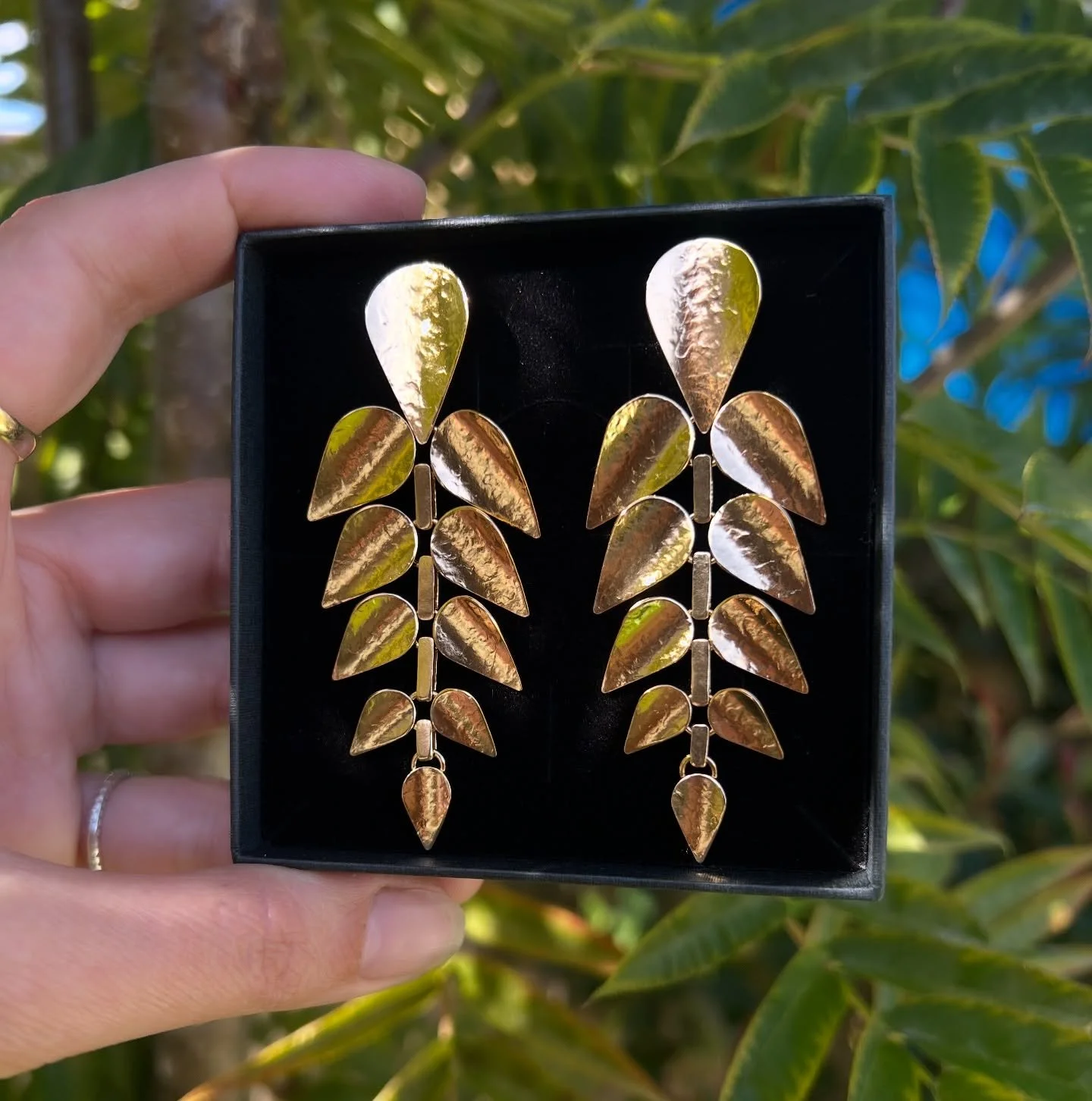 Tomorrow is the last day to get 20% off all web sales with code KOMOREBI, happy to be sending my fave earrings from the new collection out to a lovely customer 🤩 #komorebi