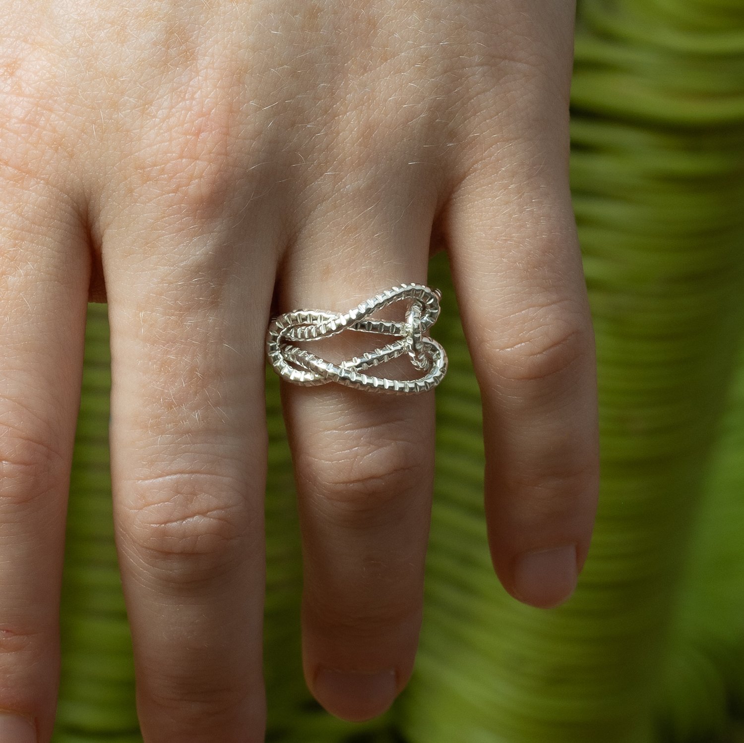 large-knot-ring.jpg