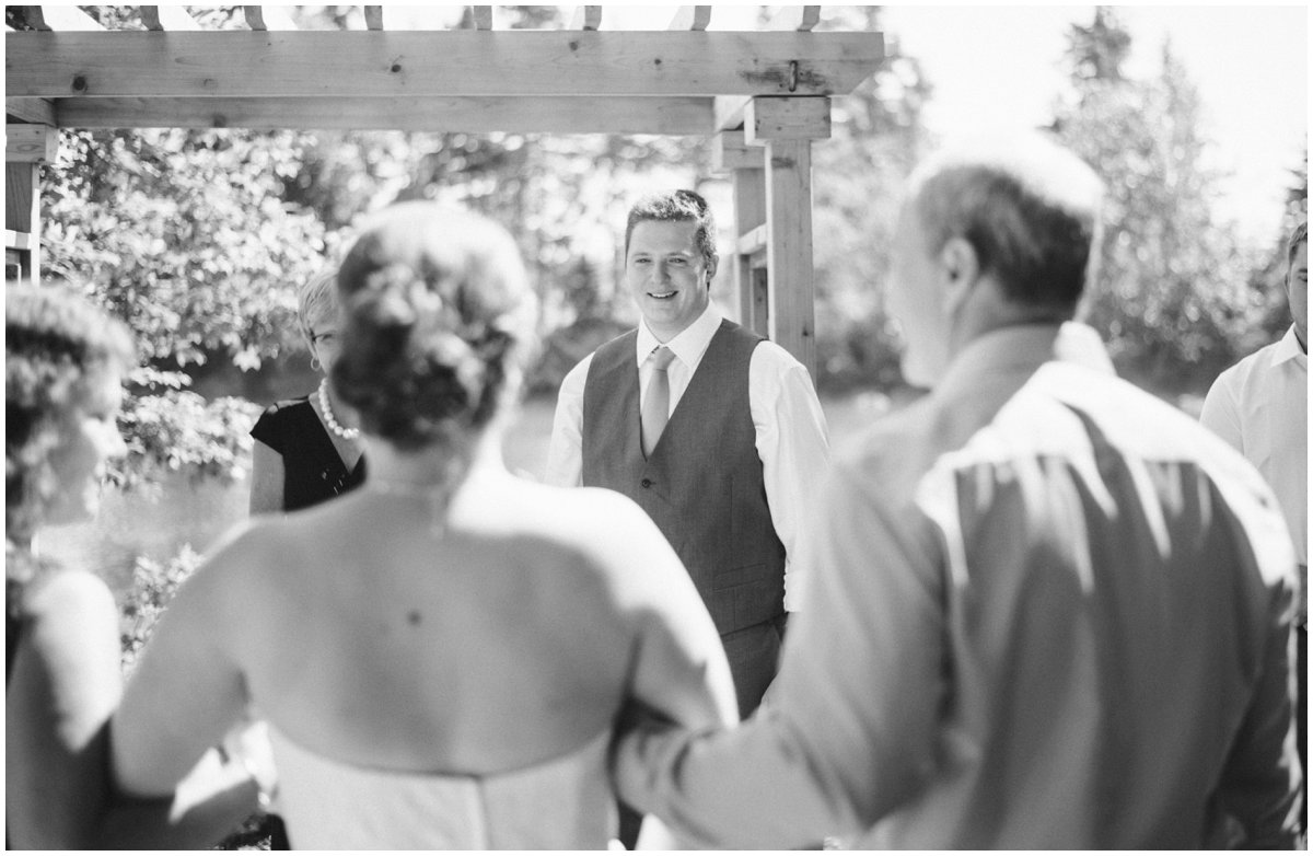 Arynn Photography Toronto Wedding Photographer Nova Scotia Wedding White Point Beach Resort Wedding