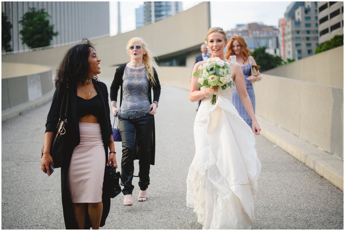 Arynn Photography Toronto and Durham Region Wedding Photographer Auberge De Pommier Wedding