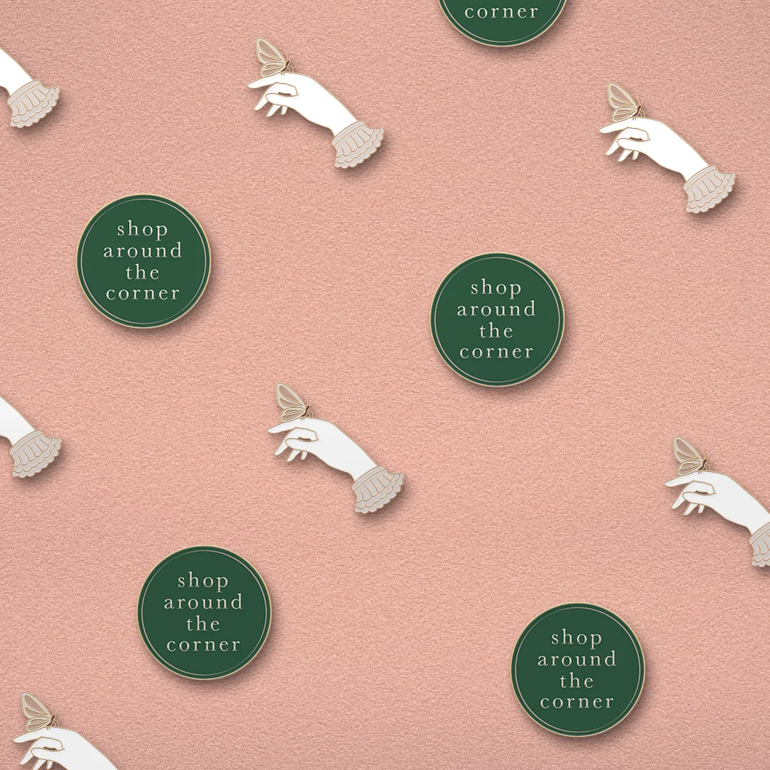 EnamelPin_many1.jpg