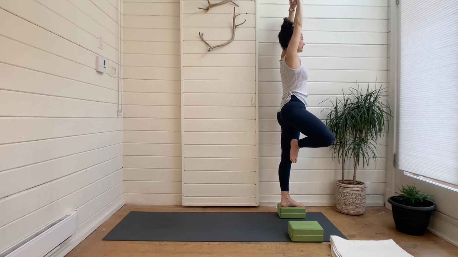 Outer Hip Strength &amp; Stability