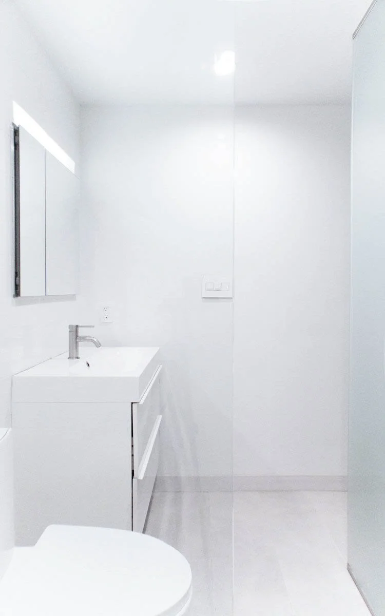 190415_39PL_BATHROOM SINK.jpg