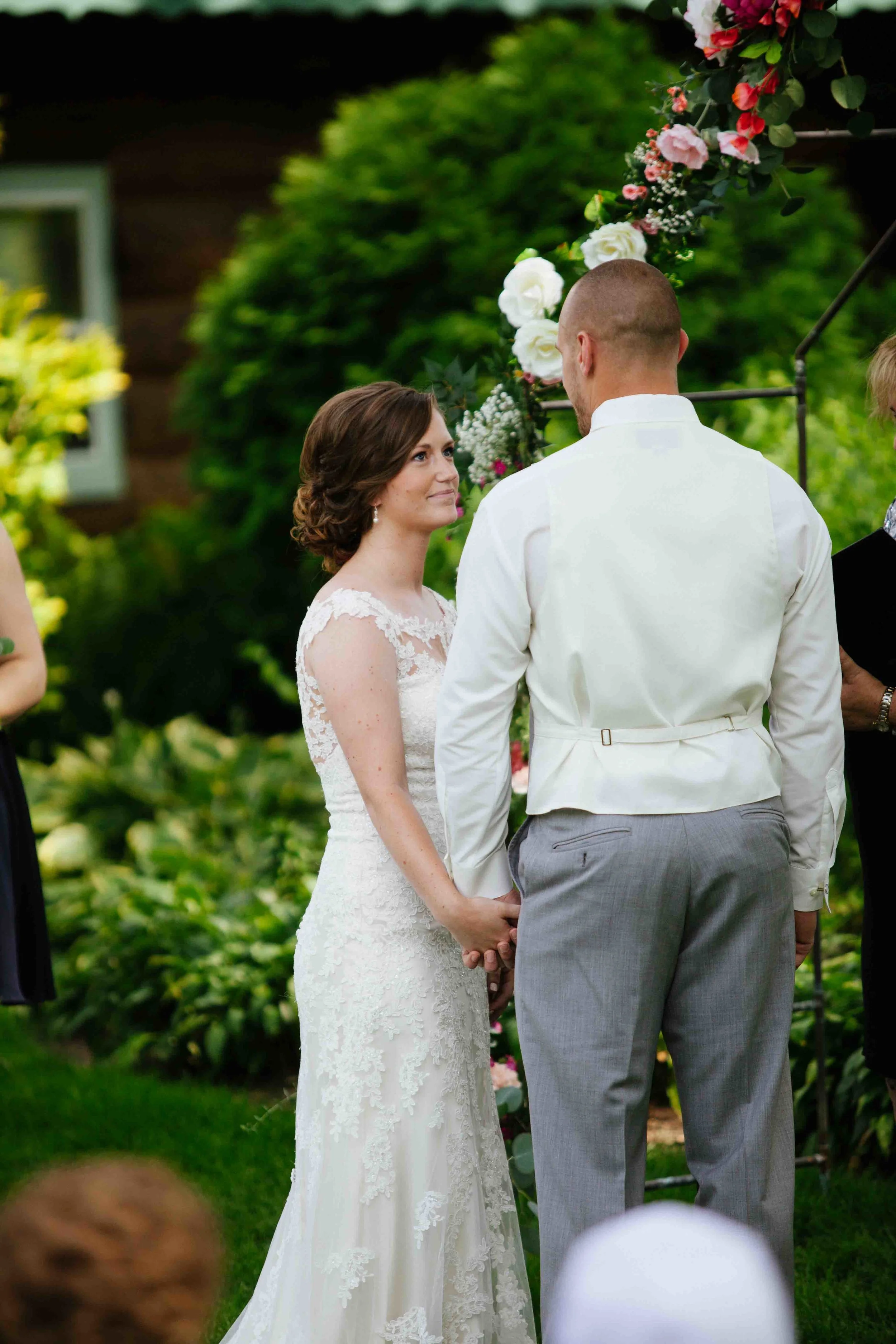 wisconsin barn wedding justin trails resort sparta wi wedding photographer