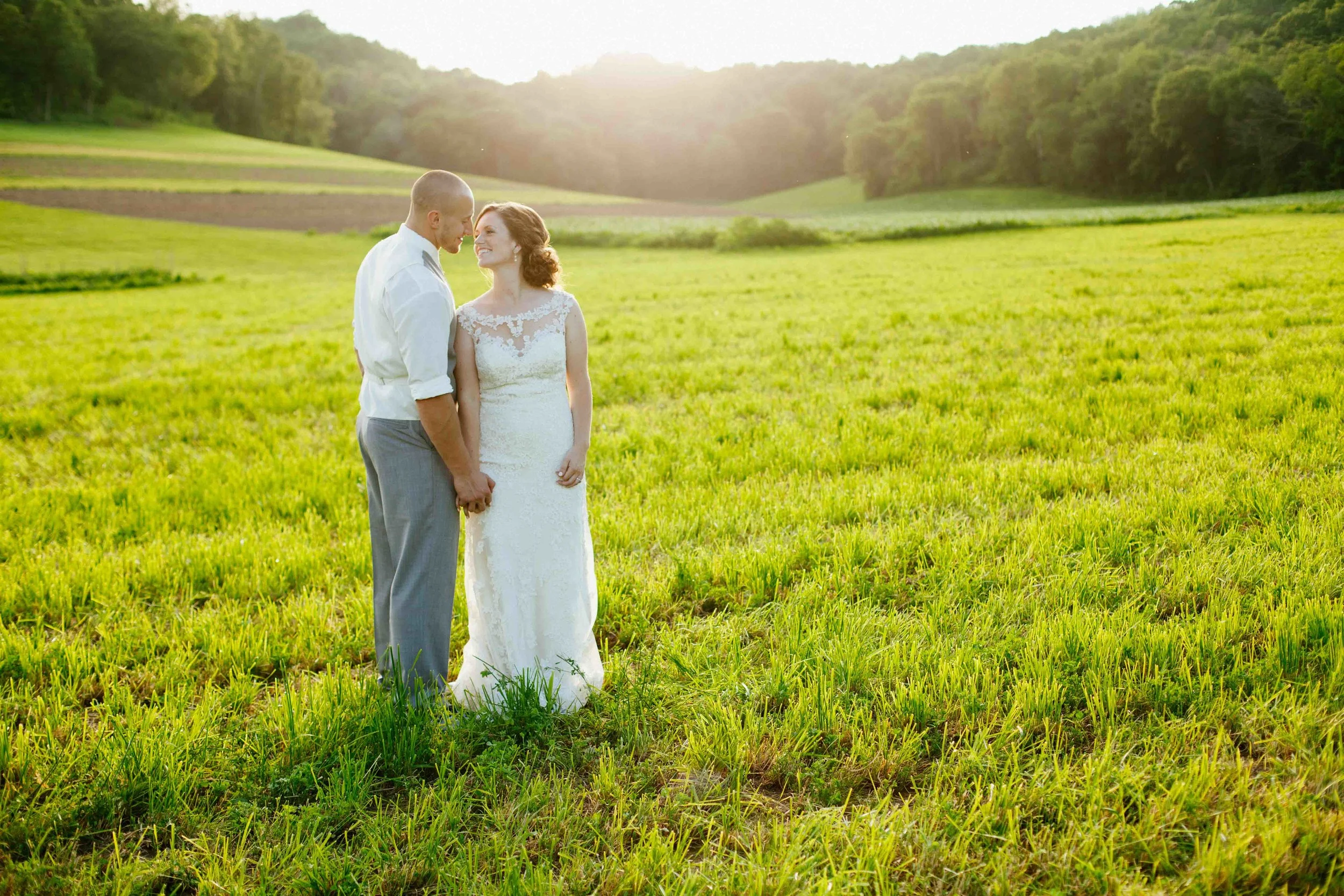 wisconsin barn wedding justin trails resort sparta wi wedding photographer