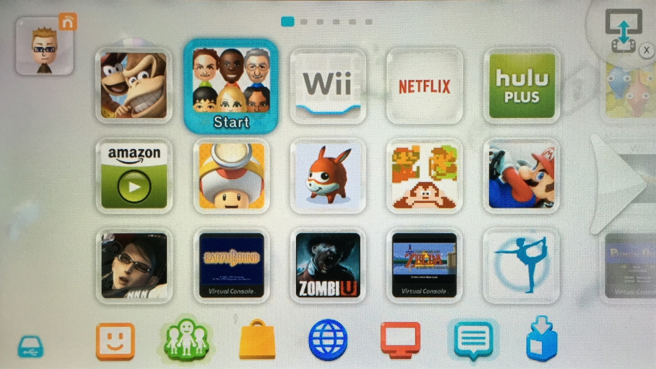 On the Gamepad's screen, a familiar set of app icons might lead you to think your experience will be iPhone-esque; in practice, you'll be waiting a while.