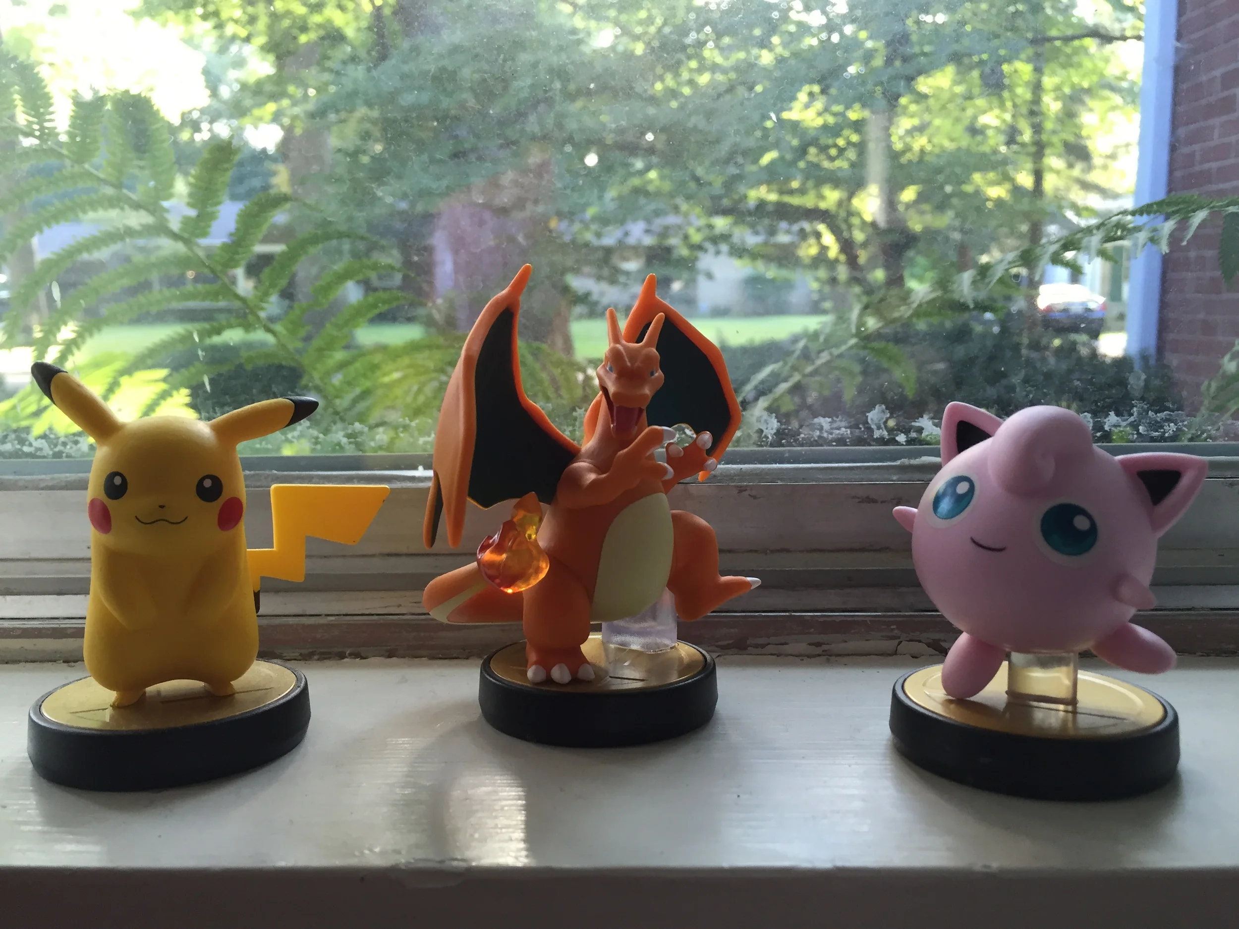amiibo_pikachu_charizard_jigglypuff.jpg