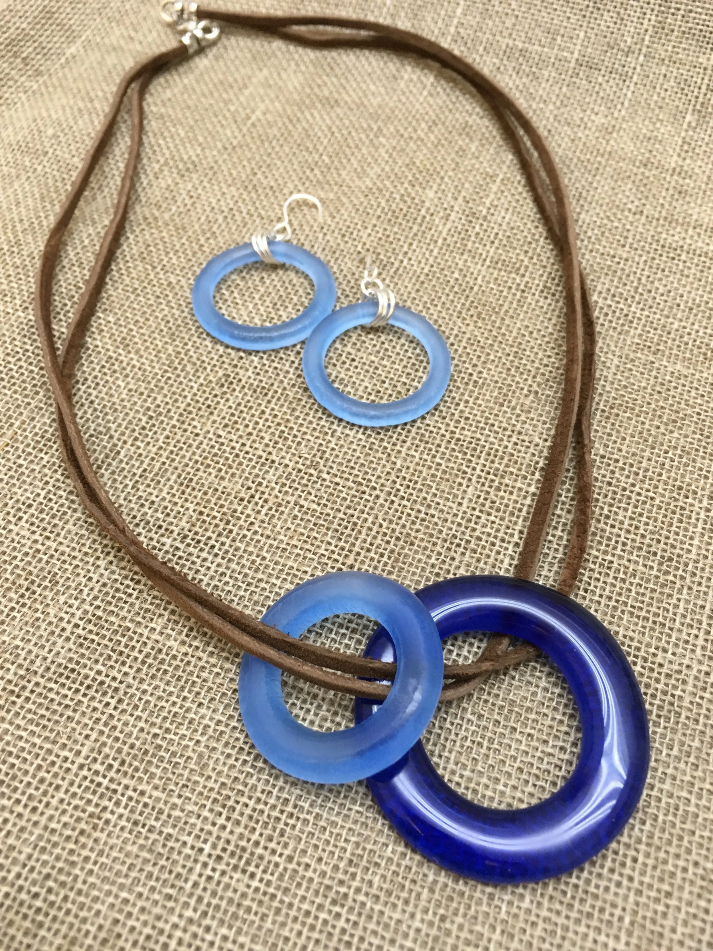 WineBottleNecklaceEarrings5.jpg