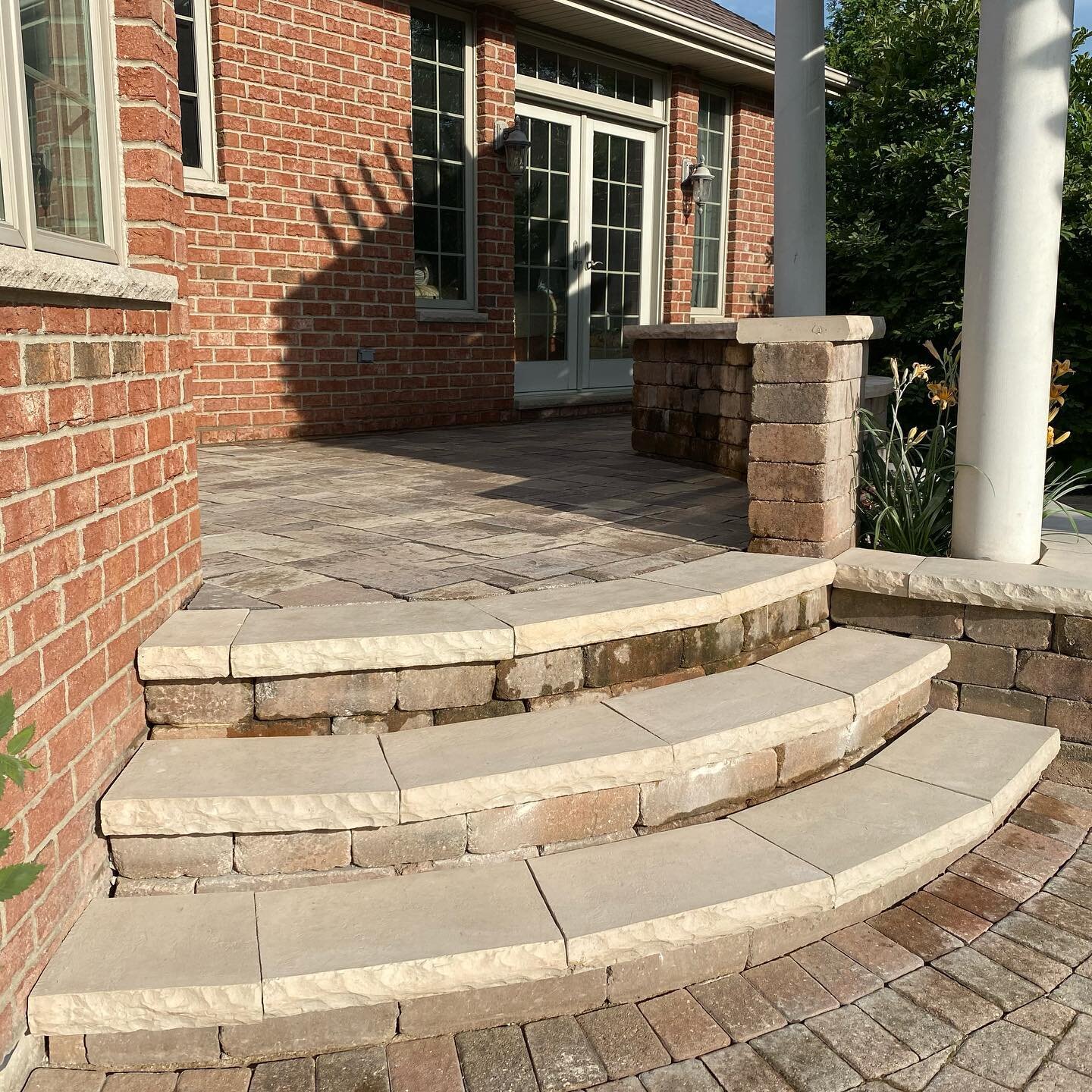 Completed a patio update a few weeks ago with Westport pavers, Olde Quarry retaining wall and Ledgestone caps #unilock #patio #outdoorliving #backyarddesign