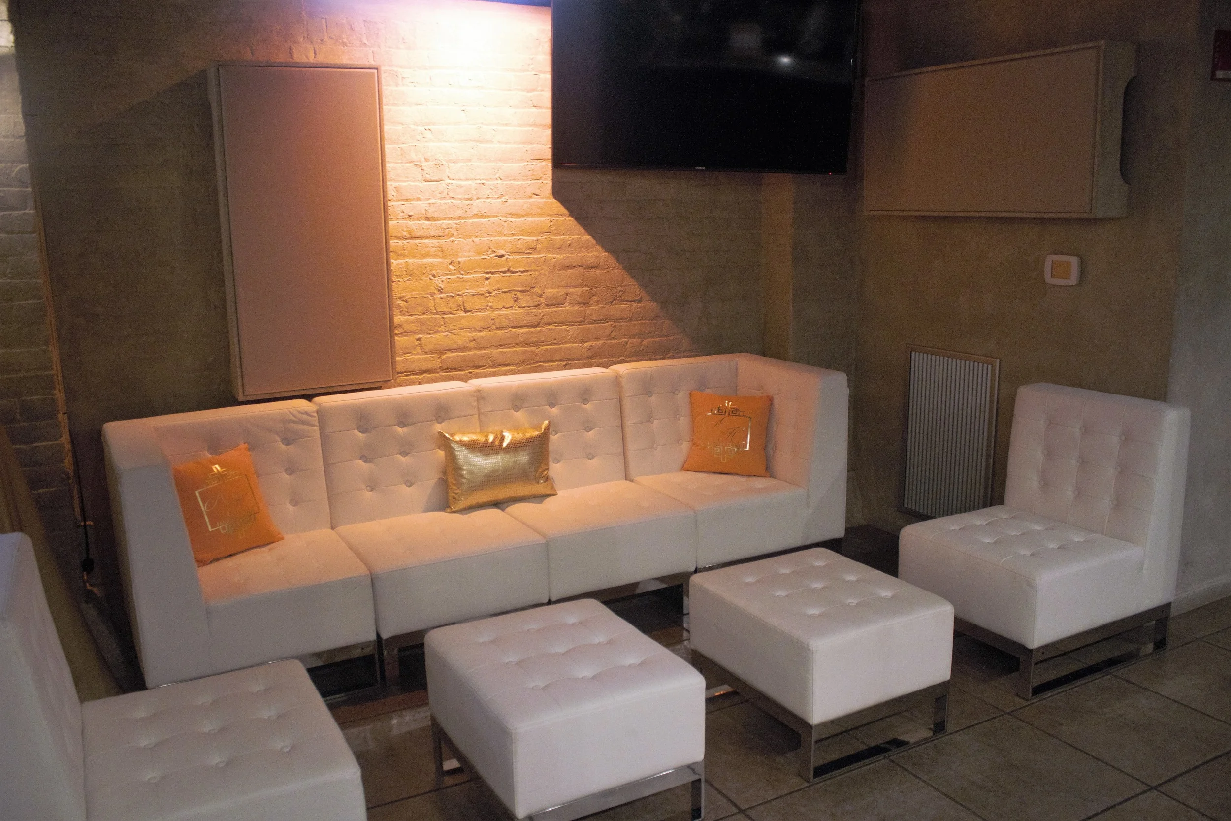 A and H Seating Group 2.jpg