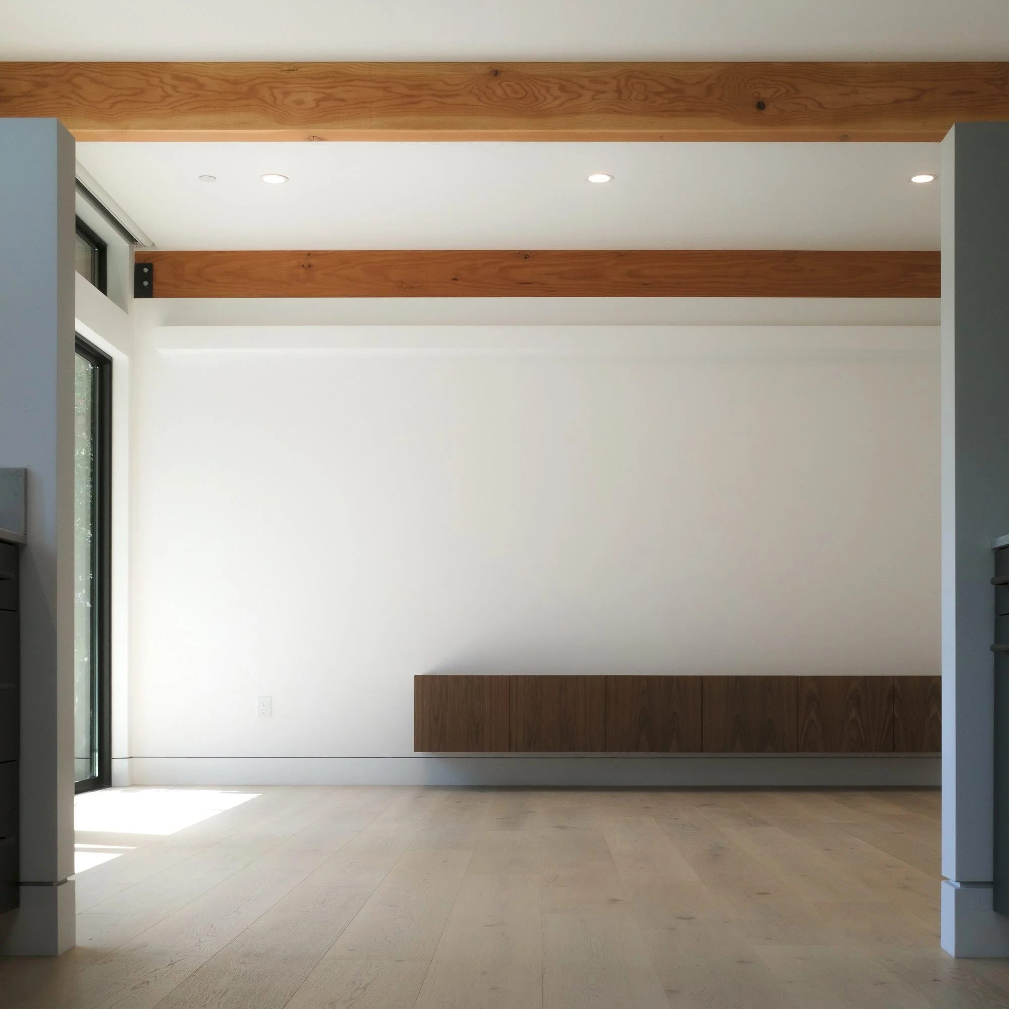 Orange Grove Ave in Sierra Madre.
Architect @karabachian 
Builder @unitedfirmconstruction 
Photo Anthony Stoffella