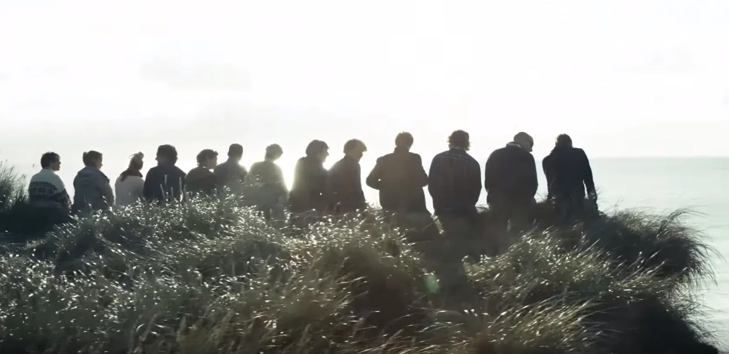 Bakkedal wrapped in small aesthetic tales