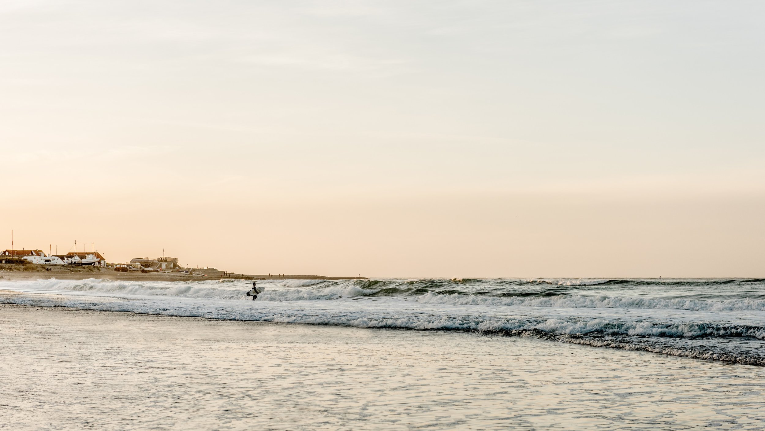 Surfing in Cold Hawaii 8
