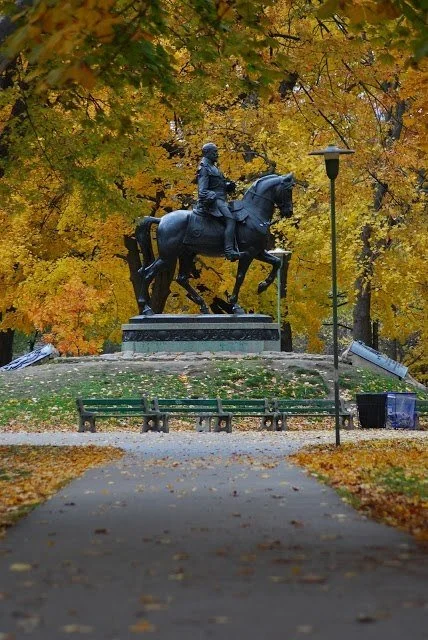 Queen's Park in downtown Toronto