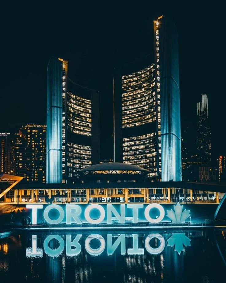 Toronto sign at Nathan Phillips Square