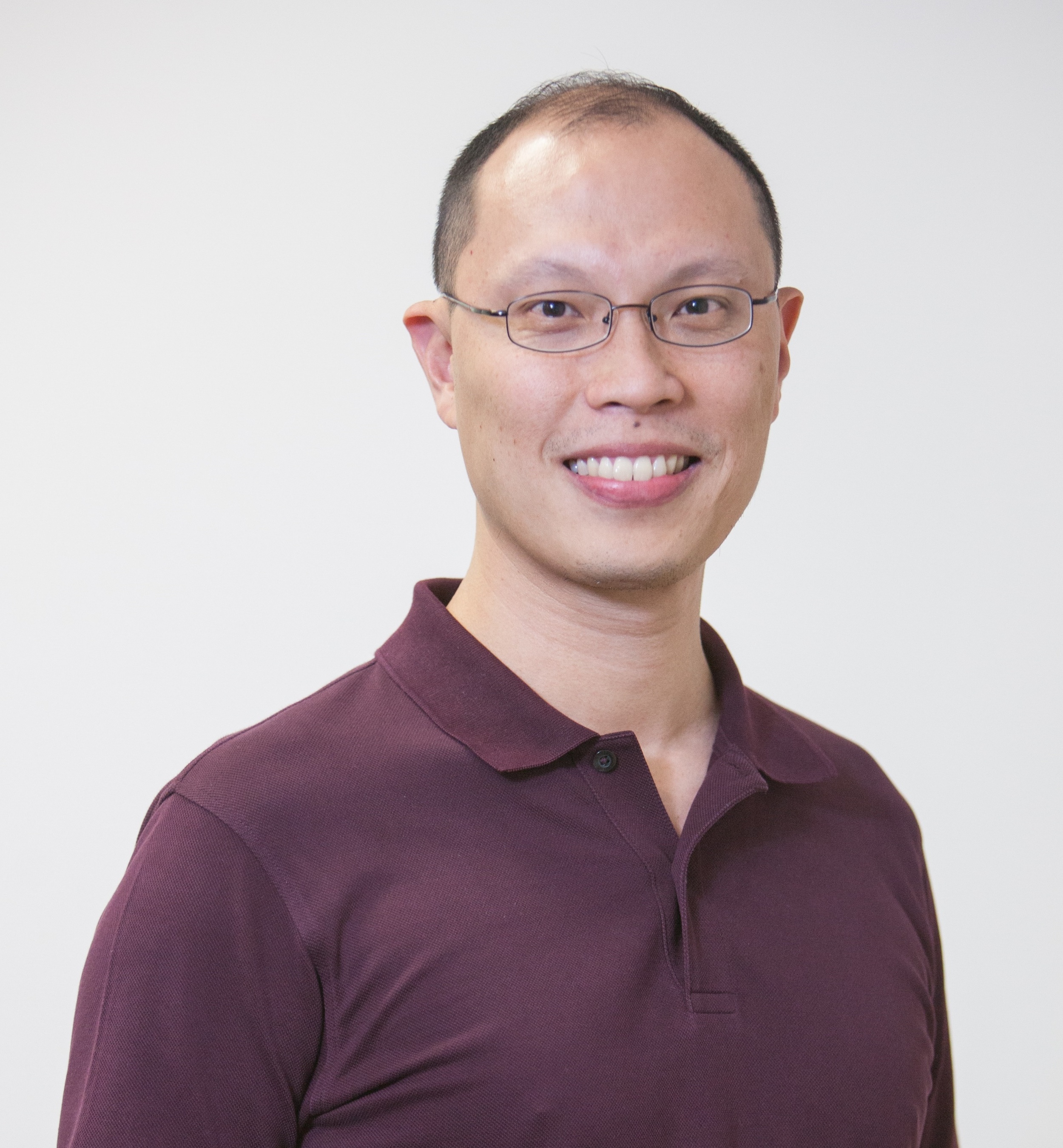 志成学院校长陈奕成