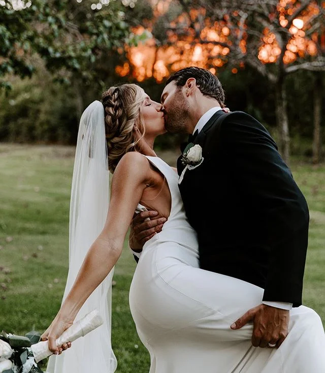 These two are so MF hot a brushfire erupted in the background, like for reals tho 🔥🔥🔥 #shitislit &bull;
&bull;
&bull;
&bull;
#royaannmillerphotography #wedding #weddingphotographer #weddingday #realwedding #weddingdress #weddingfire #onlyyoucanpre