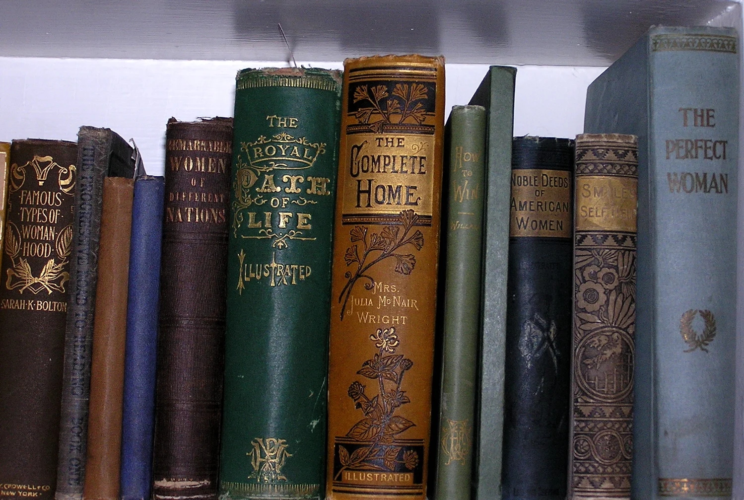 old_books-by-liz-west.jpg