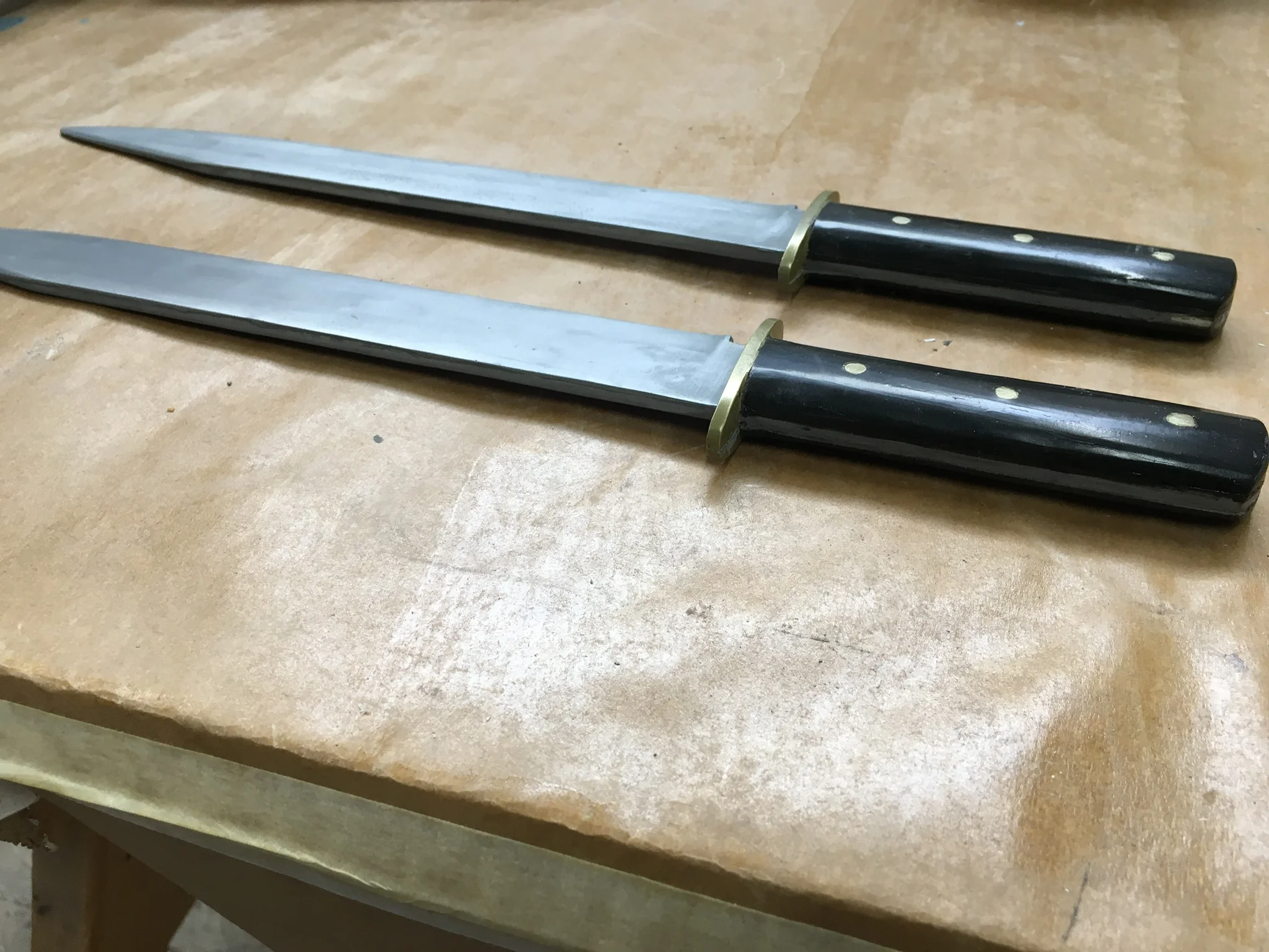 Replica knives