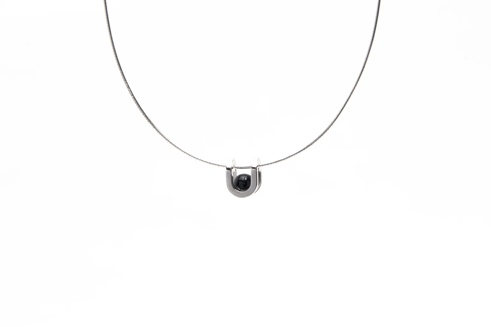 Round Well Necklace 1.jpg